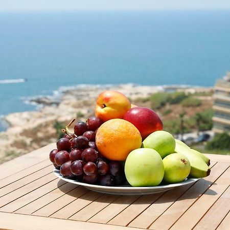 Rawsheh 51 Hotel Бейрут Екстериор снимка