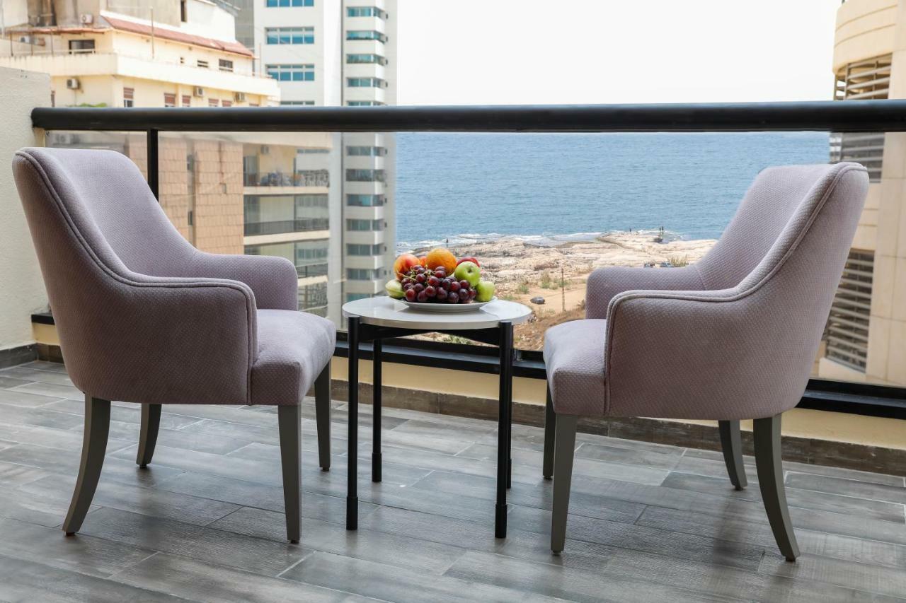 Rawsheh 51 Hotel Бейрут Екстериор снимка